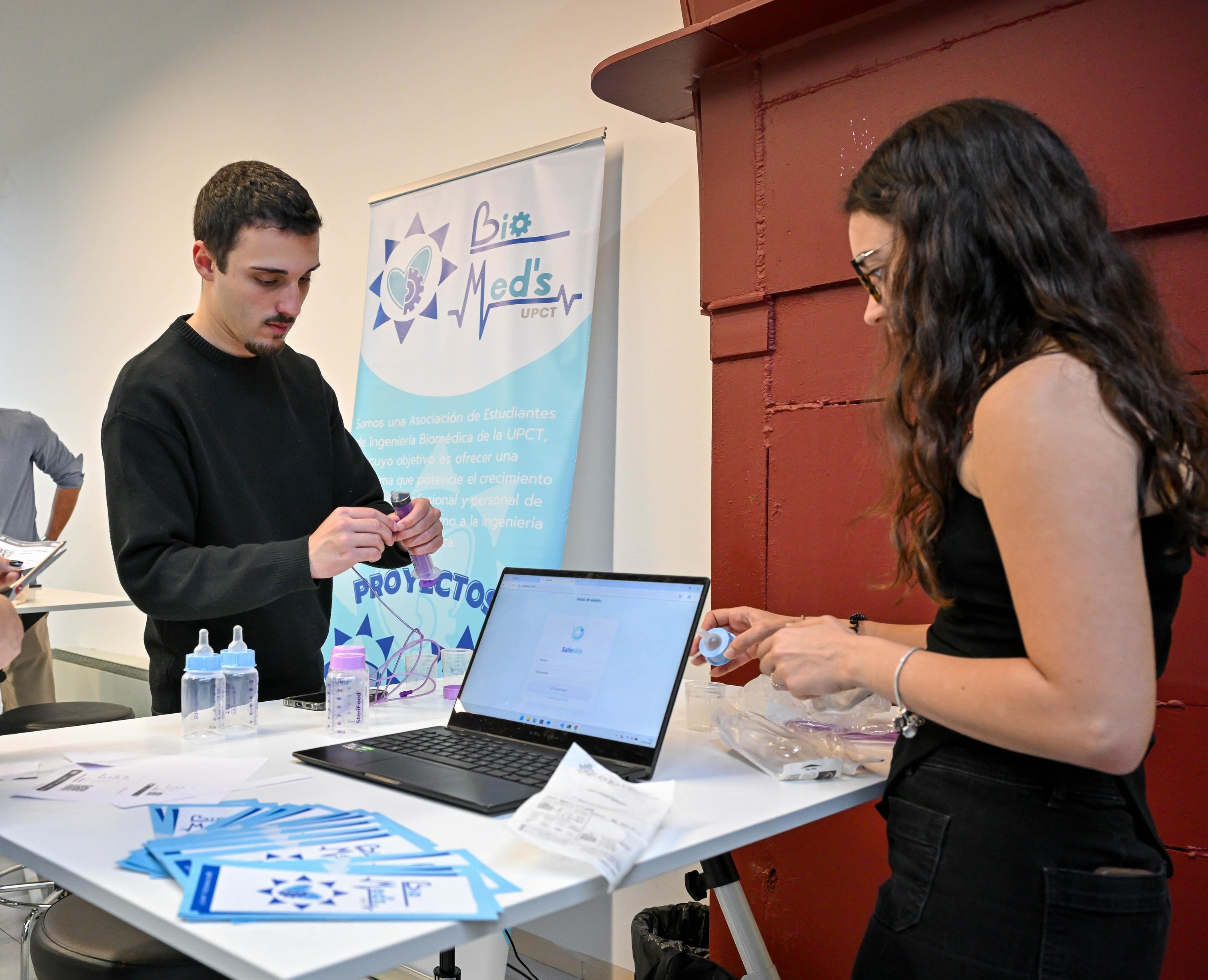 SafeMilk: Sistema inteligente de trazabilidad y seguridad en la alimentación neonatal - Fotografía 1